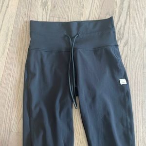 Vuori yoga pants